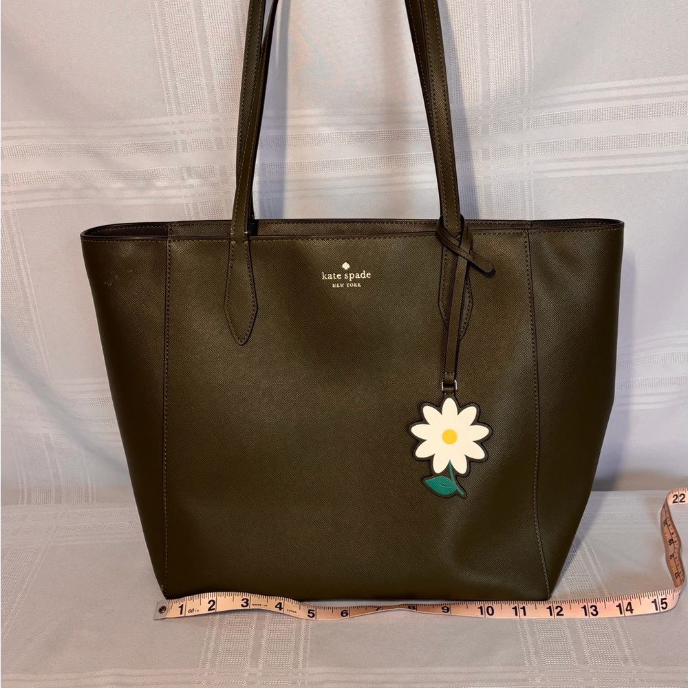 Kate Spade Olive Green Dana Leather Tote with Daisy Charm